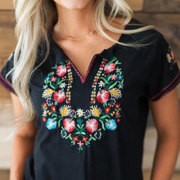 In the Daisy's Tops - New Boho Floral Embroidered Blouse